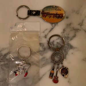 Lot of 3 Vintage & New Souvenir Keychains-Texas, Nashville TN, & Louisville KY